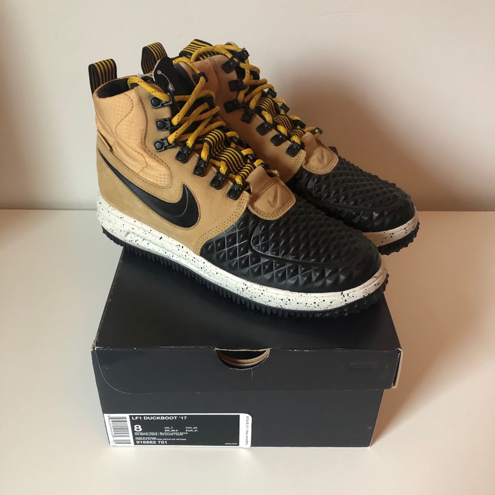 Nike Lunar Air Force 1 Duckboot - Metallic Gold